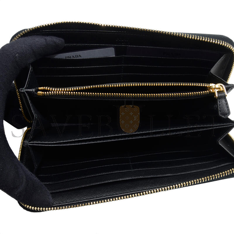 Pra*a leather zip wallet 1m0506 (19*11*2cm)